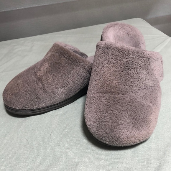 Vionic - Picture 5 of 11